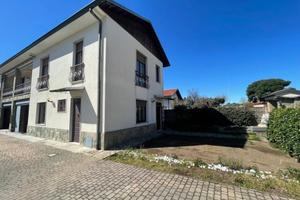 Villetta a schiera di 166 m² con 3 locali e box au