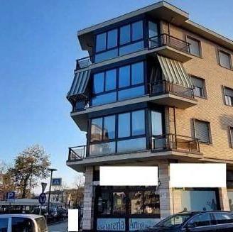 Immobile in asta di 81 m² con 2 locali a Alba