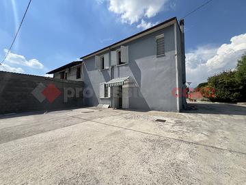 Casa Indipendente Isola Rizza [Tarocco48VRG]