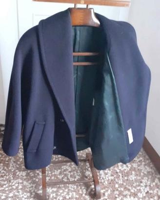 Cappotto corto in lana Merino di marca 