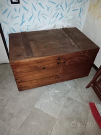 cassapanca in legno 