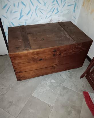 cassapanca in legno 