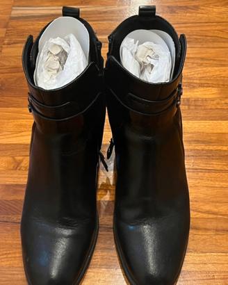 Stivaletto donna Geox