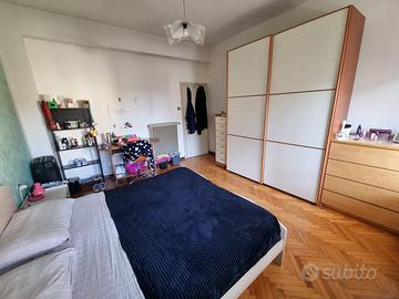 Ampia stanza matrimoniale