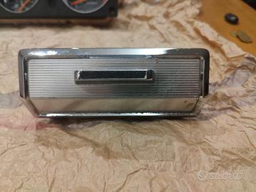 Citroen DS Pallas monofaro posa cenere