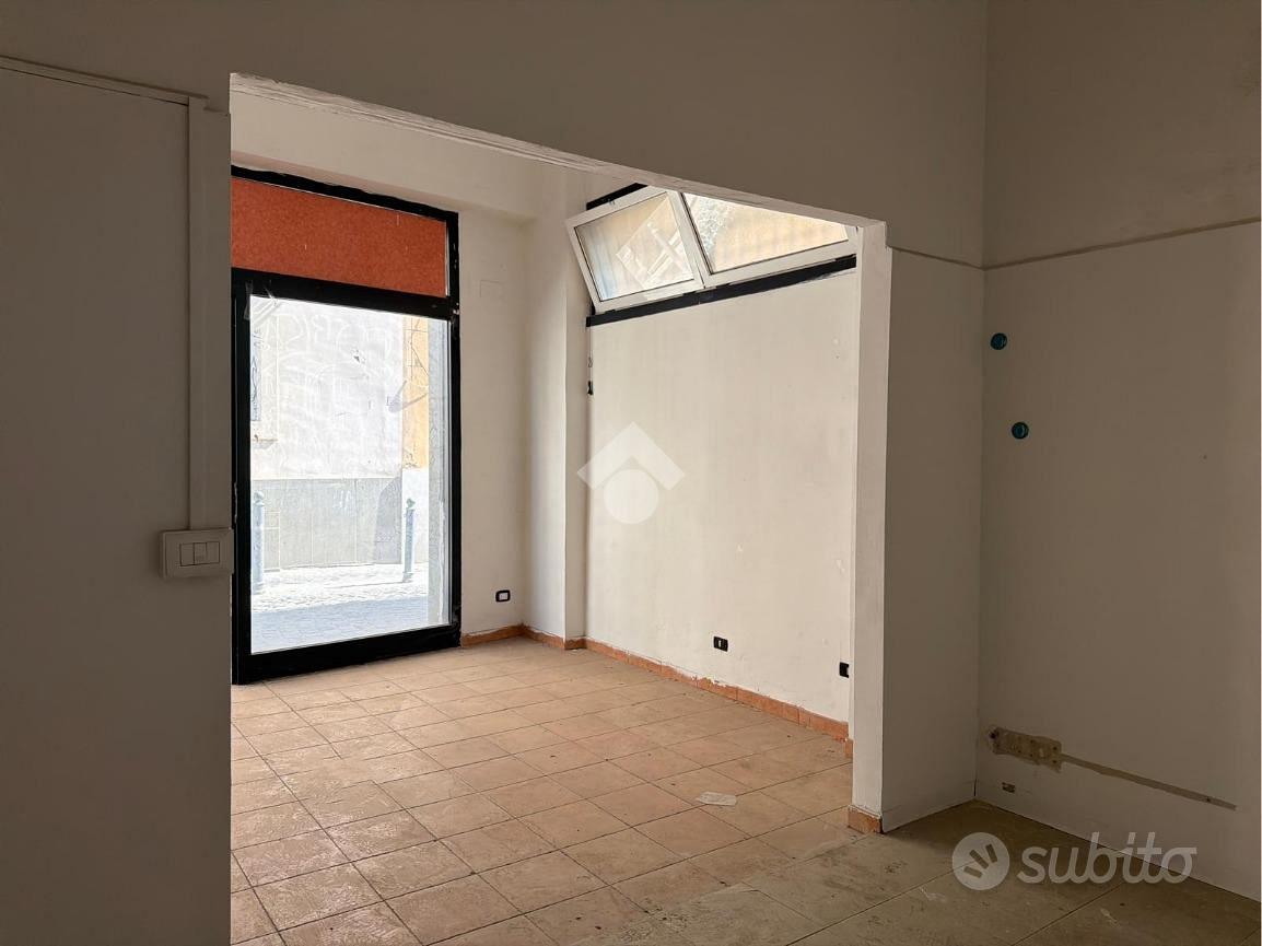 NEGOZIO A FRASCATI - Altro