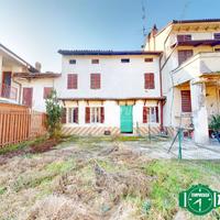 CASA INDIPENDENTE CON GIARDINO PRIVATO !!