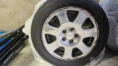 GOMME AUTO ESTIVE CON CERCHIO