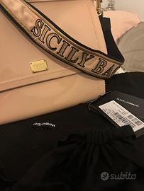 Sicily by Dolce e Gabbana rosa cipria in gomma