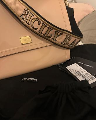 Sicily by Dolce e Gabbana rosa cipria in gomma
