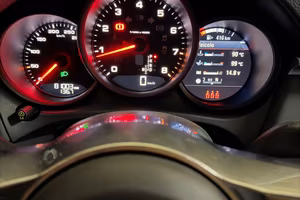 Porsche Macan 245cv pdk