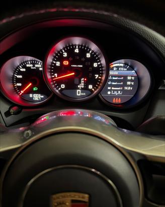 Porsche Macan 245cv pdk