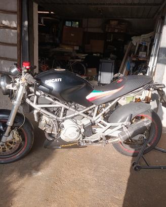 Ducati Monster 1000