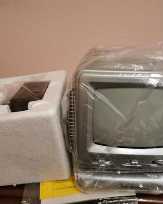 Tv portatile vintage Majestic 