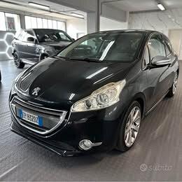 Peugeot 208 1.6 e-HDi 92 CV Stop&Start 3 porte Act