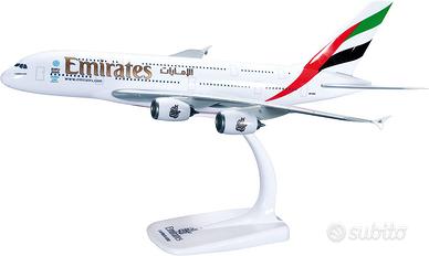 EMIRATES Airbus A380-800 Scala 1:250 Modellino