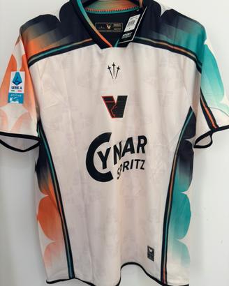Nuova maglia Venezia Yeboah