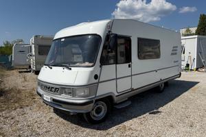CAMPER HYMER 6 POSTI FIAT 2.5 TD ANNO 1990 KM11000