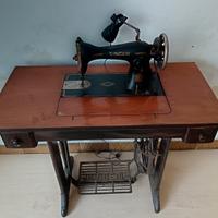 Macchina da cucire SINGER