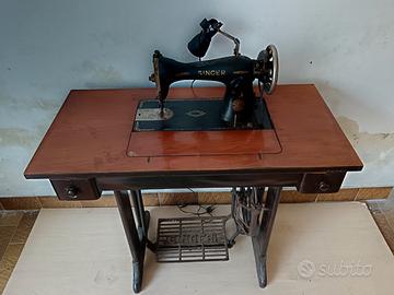 Macchina da cucire SINGER