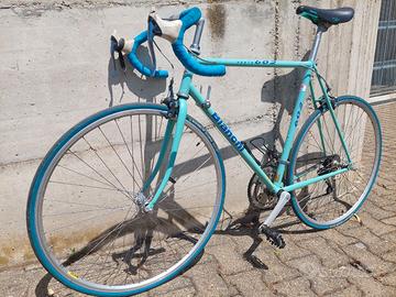 Bicicletta Bianchi Vento 602