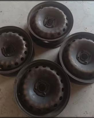 Cerchi in ferro per fiat grande punto r 15