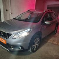 PEUGEOT 2008 1� serie BlueHDi 100 S&S Allure