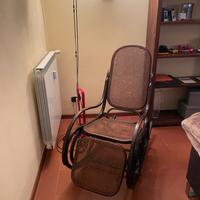 Dondolo thonet