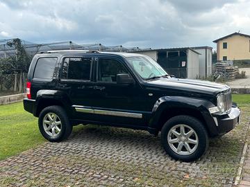 JEEP CHEROKEE KK 2.8  200cv