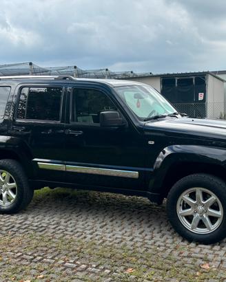JEEP CHEROKEE KK 2.8  200cv