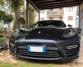 PORSCHE Panamera - 2013