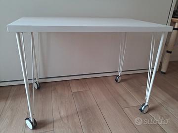 Ikea scrivania
