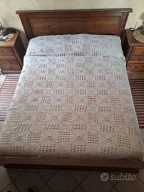 coperta matrimoniale fatta all'uncinetto 