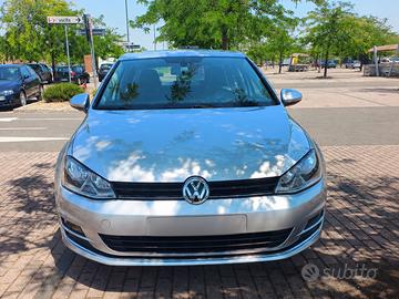 Golf 7 1.6 110CV DSG Highline