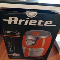 Friggitrice ad aria "Airy fryer mini" Ariete.