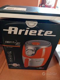 Friggitrice ad aria "Airy fryer mini" Ariete.