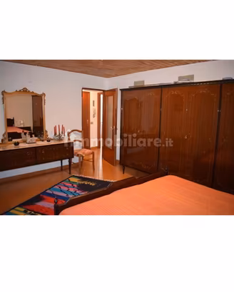 Camera da letto in legno