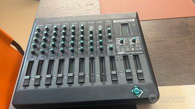 Mixer 8 canali 6 Gem con Multieffetti per voce.