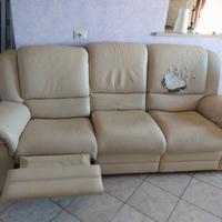 divano  3 posti 