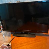 TV TELEFUNKEN 24”