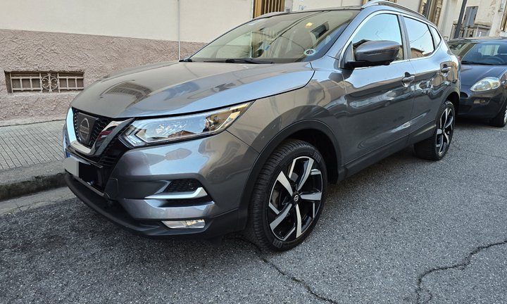NISSAN QASHQAI 1.5 D Tekna
