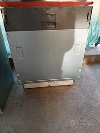 Lavastoviglie ARISTON HOTPOINT a incasso 