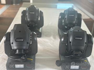 4 Fari a testa ADJ x-move led 25r con mix