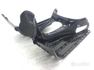 PIAGGIO VESPA GTS SUPER ABS KM 0 300 CARENA PEDANA