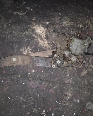 Alzavetro Anteriore Destro Per Porsche 924 - 944