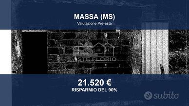 Immobile in asta di 1327 m² a Massa