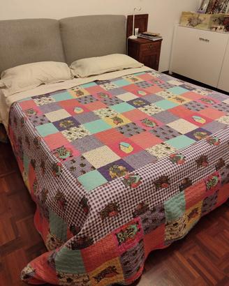Letto matrimoniale contenitore trasporto incluso