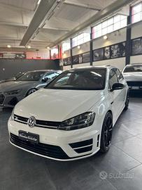 Volkswagen Golf 2.0 5p. DSG R