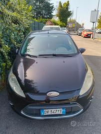 Ford Fiesta immatricolata nel 2009