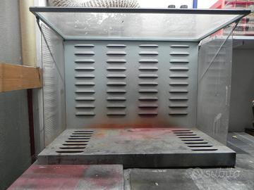 Piccola cappa aspirante da tavolo